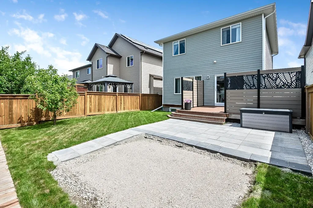 140 Wildrose Drive Strathmore AB T1P0G5