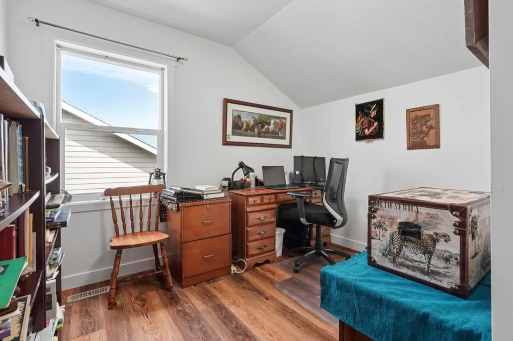168 Heritage Road S Magrath AB T0K 1J0