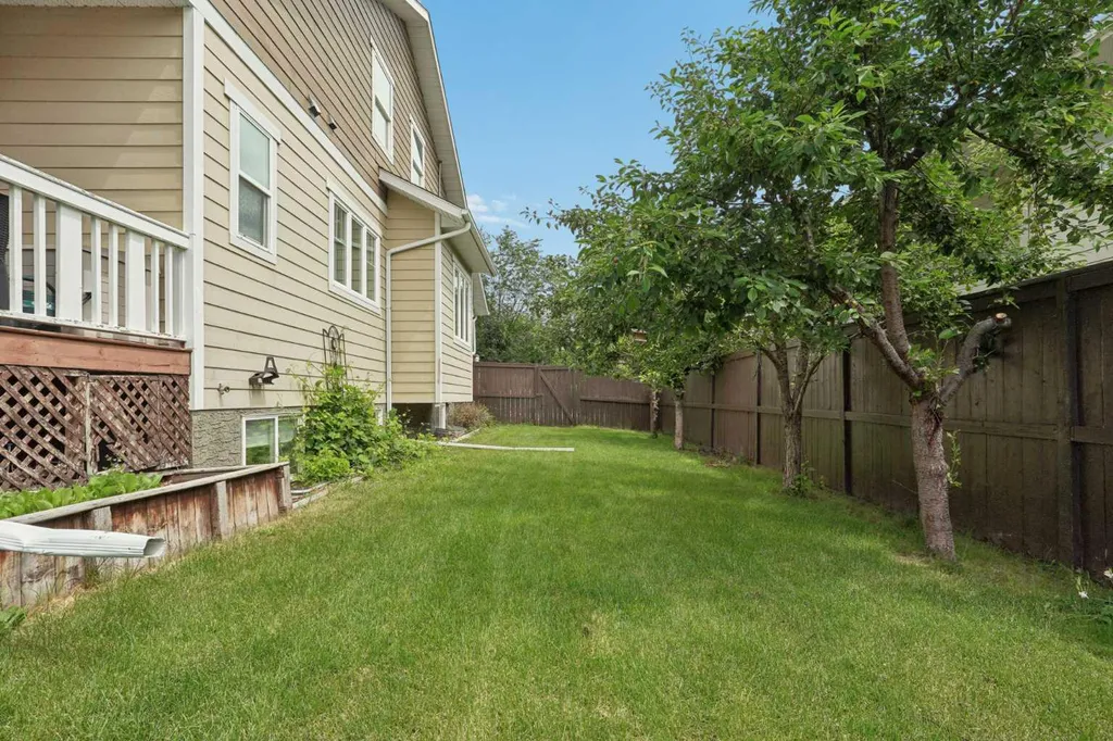 168 Heritage Road S Magrath AB T0K 1J0