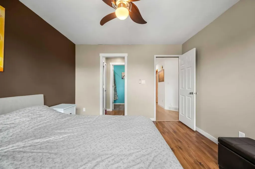 1667 Meadowbrook Drive SE Airdrie AB T4A 2A4