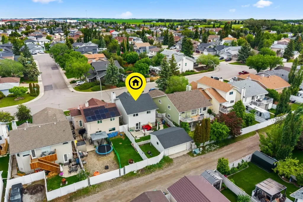1667 Meadowbrook Drive SE Airdrie AB T4A 2A4