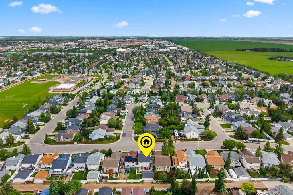 1667 Meadowbrook Drive SE Airdrie AB T4A 2A4