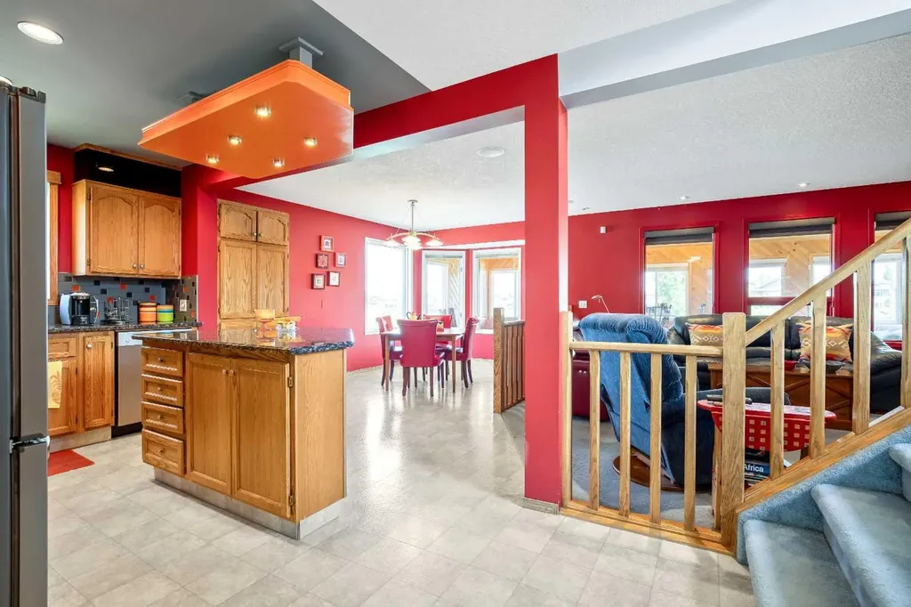 1120 High Country Drive NW High River AB T1V 1E2
