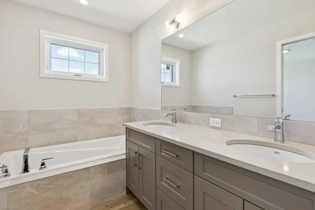 374 Hotchkiss Manor SE Calgary AB T3S 0J9