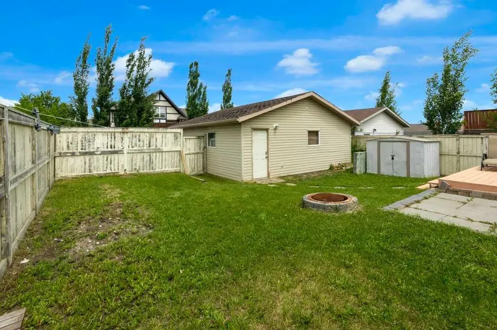 500 Morningside Park SW Airdrie AB T4B 3M6
