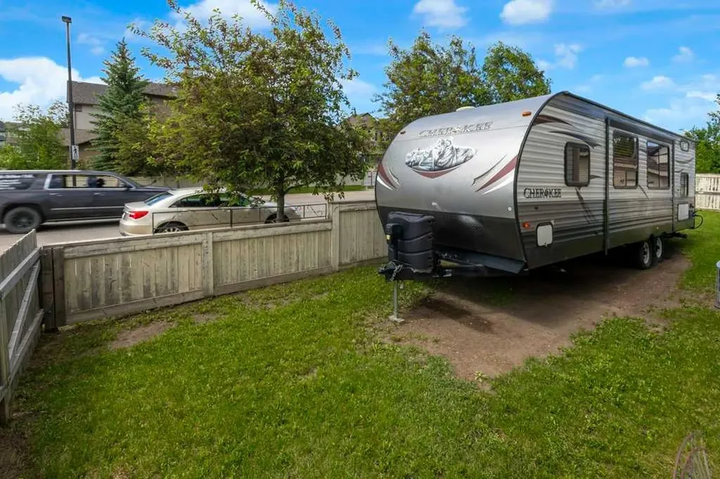 500 Morningside Park SW Airdrie AB T4B 3M6