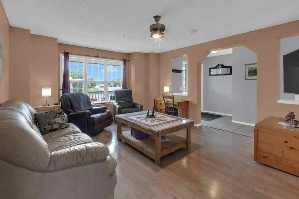 500 Morningside Park SW Airdrie AB T4B 3M6