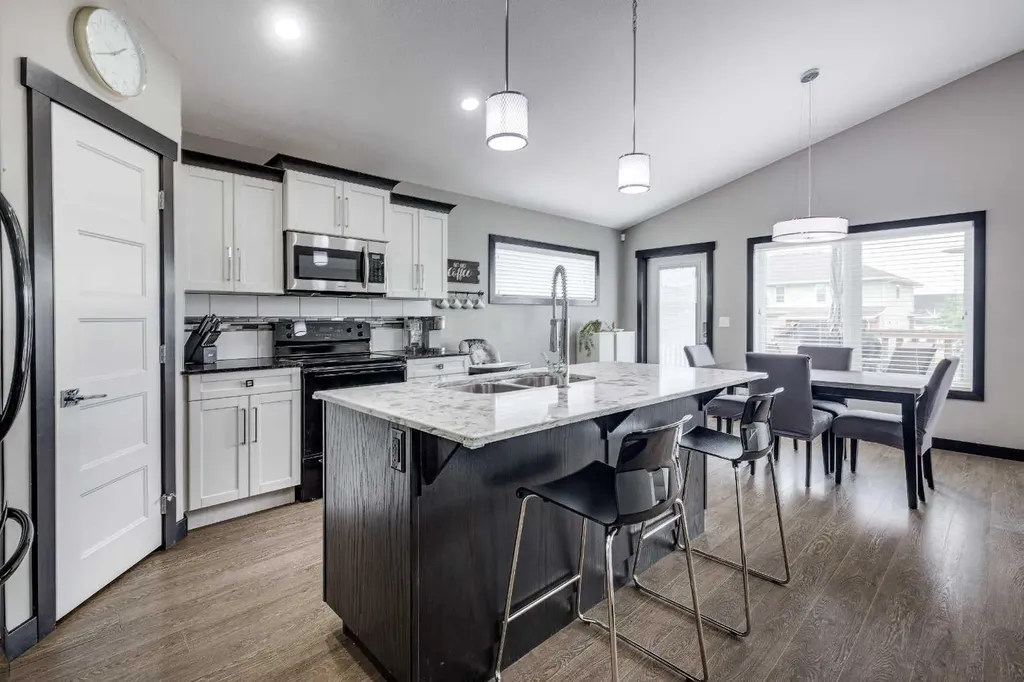 400 Timothy Drive Red Deer AB T4P 0L2