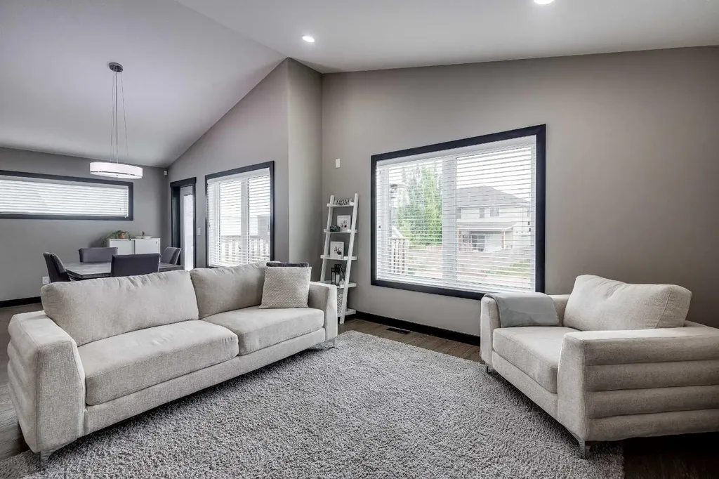 400 Timothy Drive Red Deer AB T4P 0L2