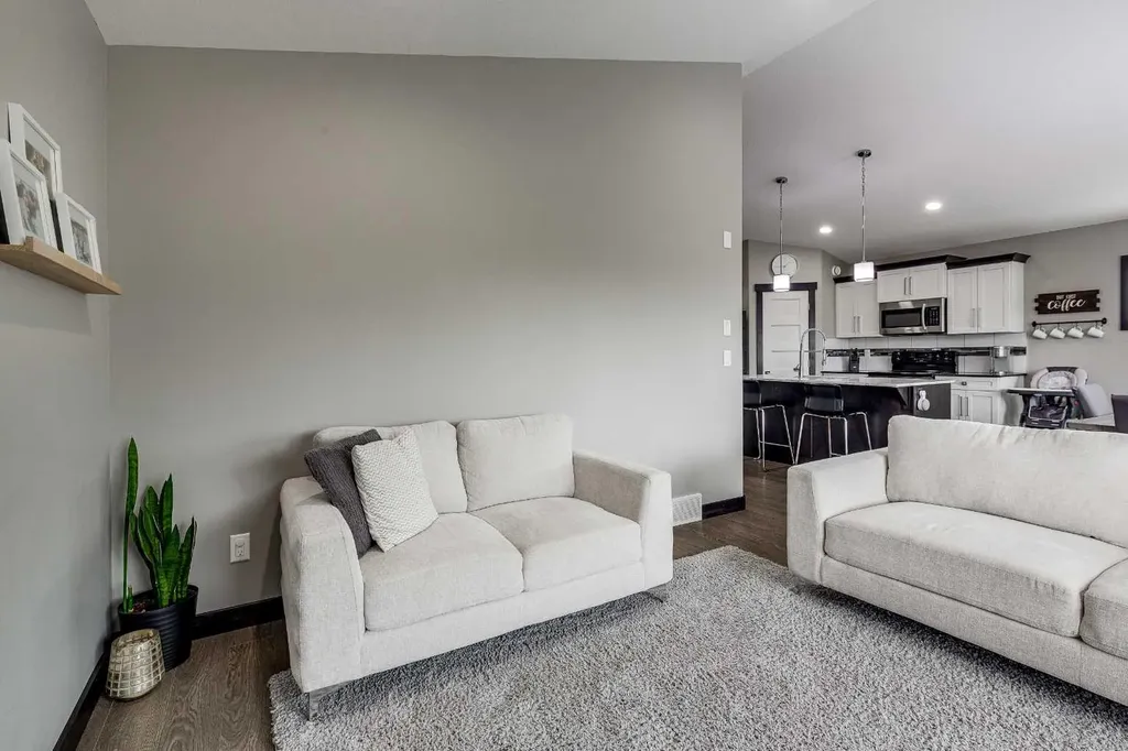 400 Timothy Drive Red Deer AB T4P 0L2