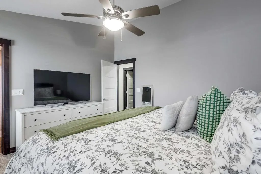 400 Timothy Drive Red Deer AB T4P 0L2