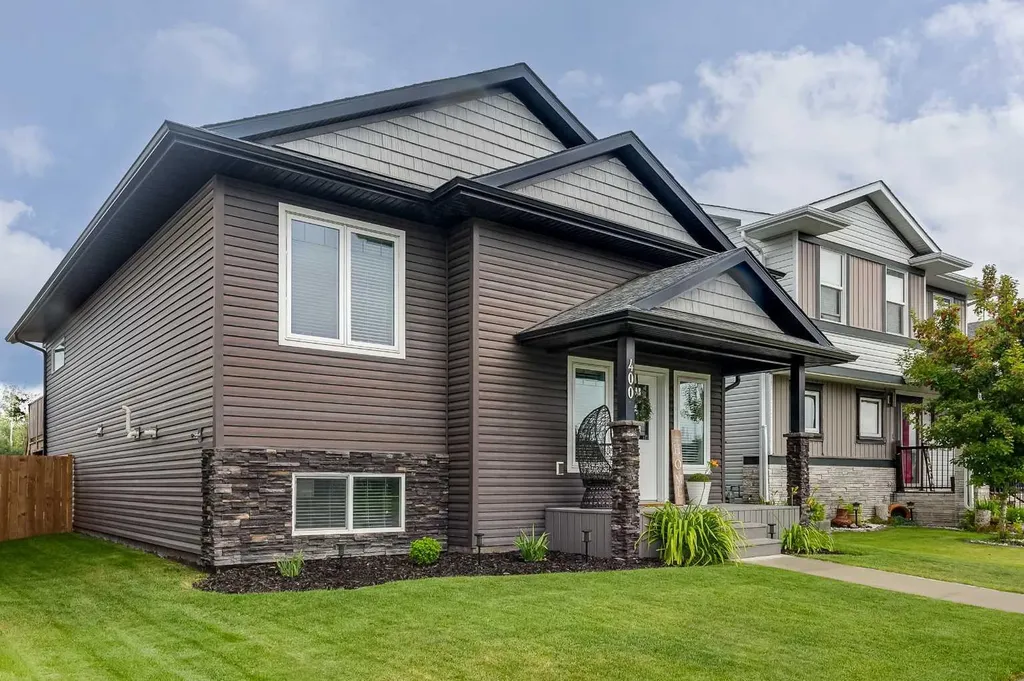 400 Timothy Drive Red Deer AB T4P 0L2