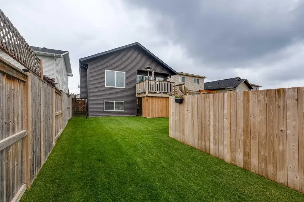 400 Timothy Drive Red Deer AB T4P 0L2
