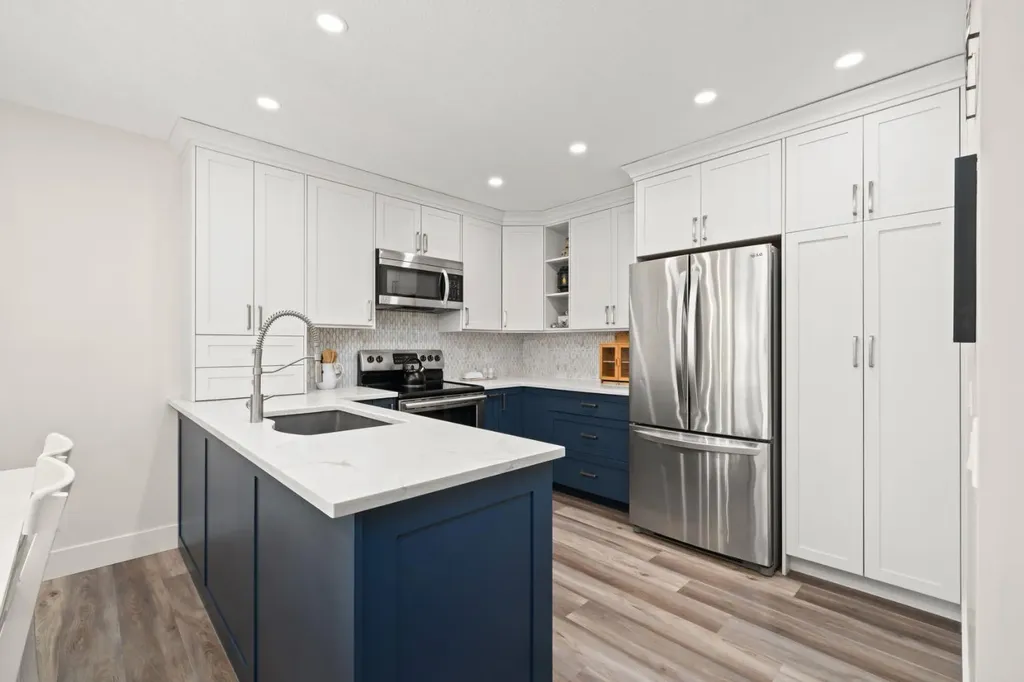 10001 Brookpark Boulevard SW Calgary AB T2W 3E3