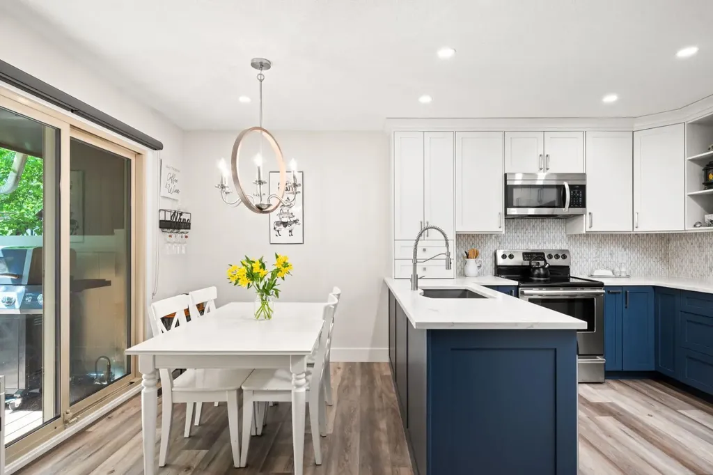 10001 Brookpark Boulevard SW Calgary AB T2W 3E3