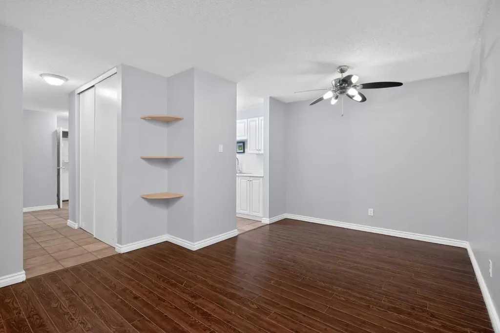 30 Mchugh Court NE Calgary AB T2E 7X3