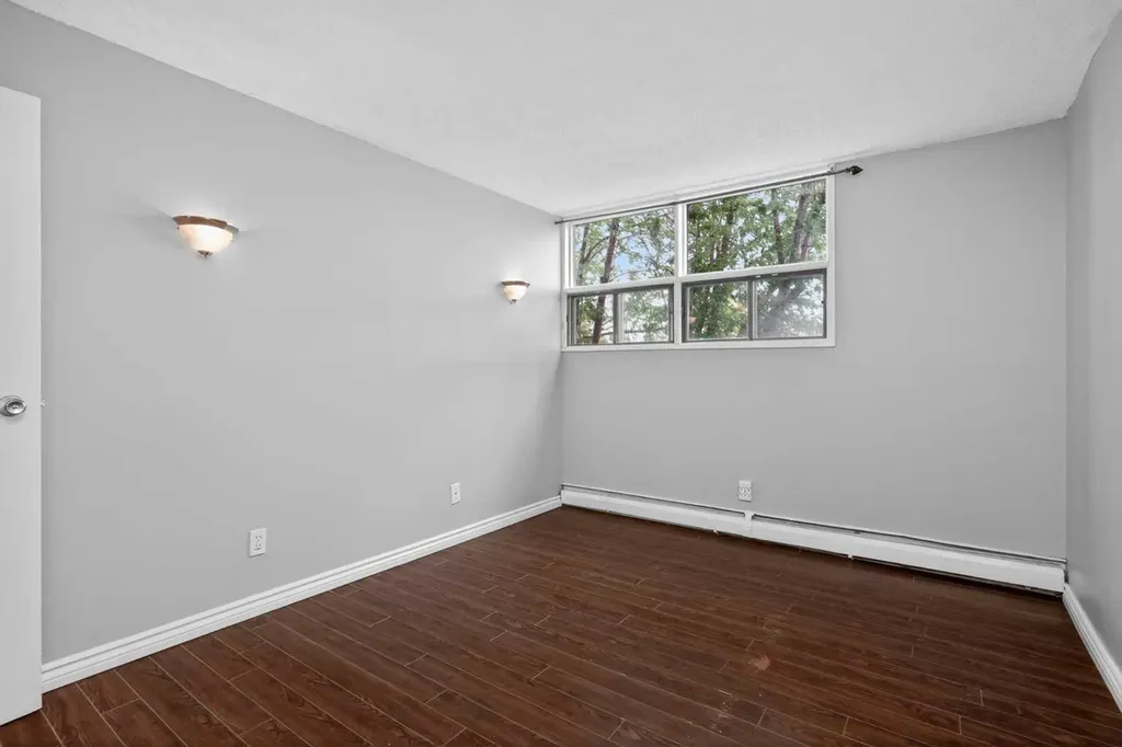 30 Mchugh Court NE Calgary AB T2E 7X3