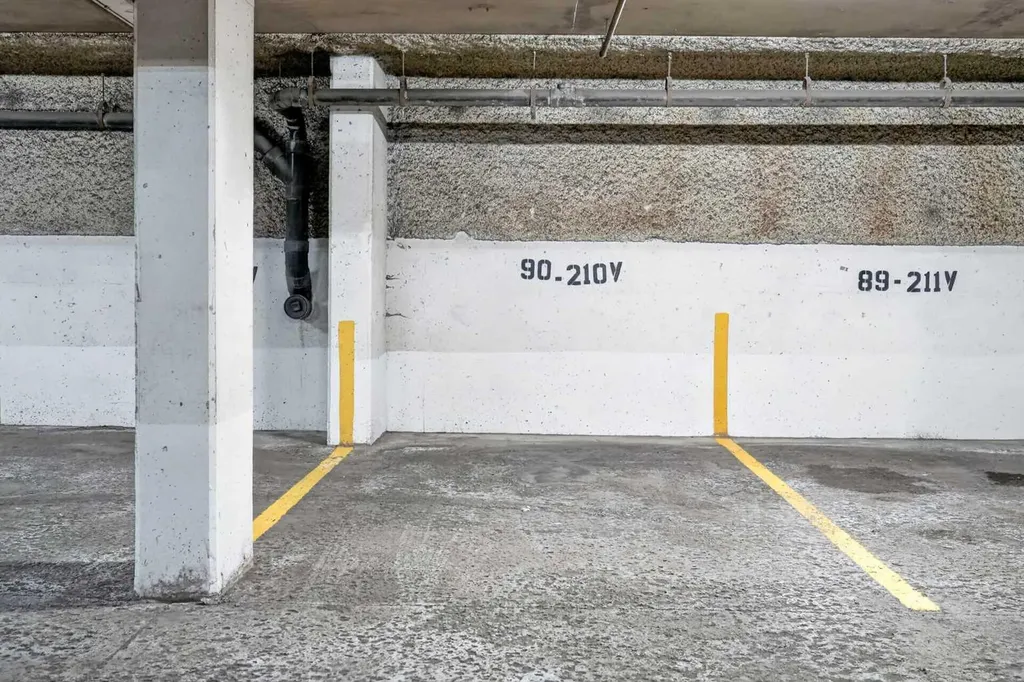 30 Mchugh Court NE Calgary AB T2E 7X3