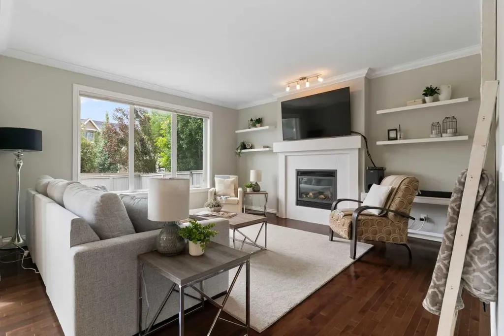 171 Cooperstown Lane SW Airdrie AB T4B 0Z9