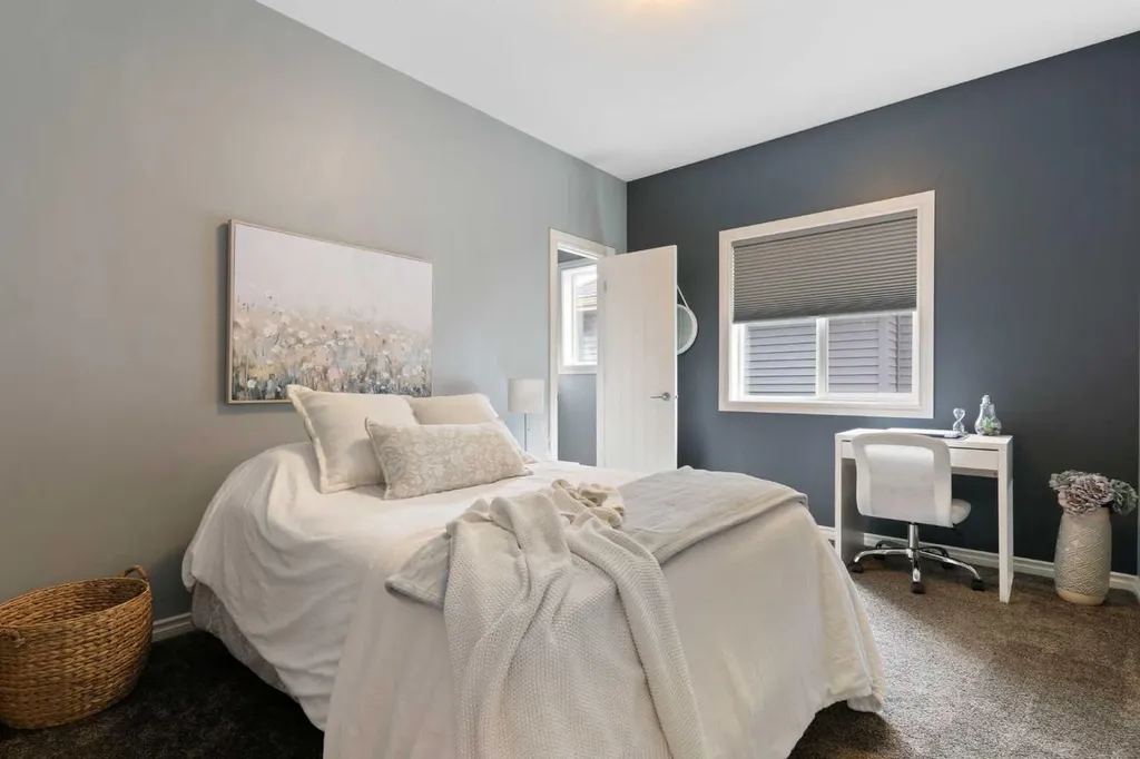 171 Cooperstown Lane SW Airdrie AB T4B 0Z9