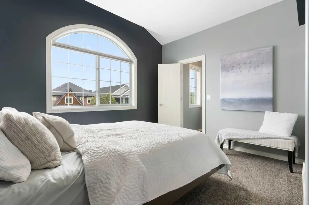 171 Cooperstown Lane SW Airdrie AB T4B 0Z9