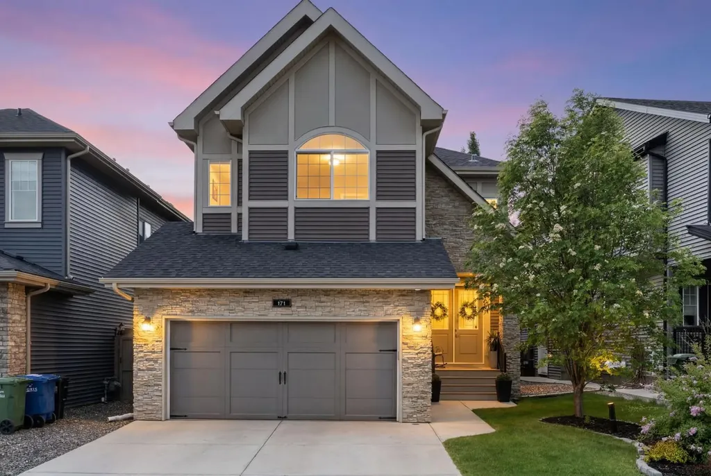 171 Cooperstown Lane SW Airdrie AB T4B 0Z9