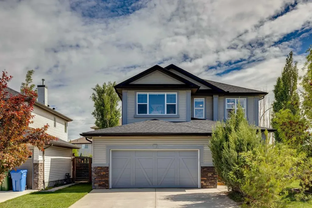 572 West Creek Point Chestermere AB T1X1T3