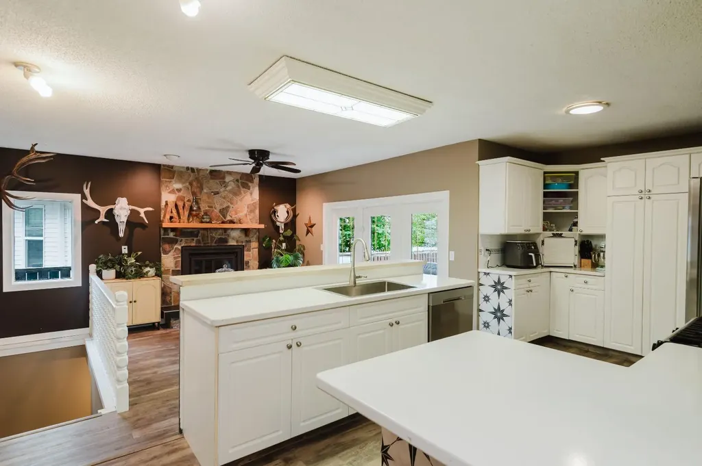 7206 Patterson Drive Grande Prairie AB T8V5K1