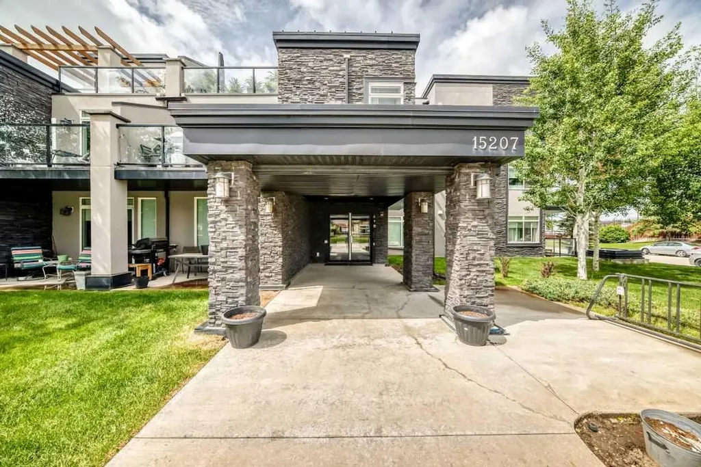 15207 1 Street SE Calgary AB T2X 2A2