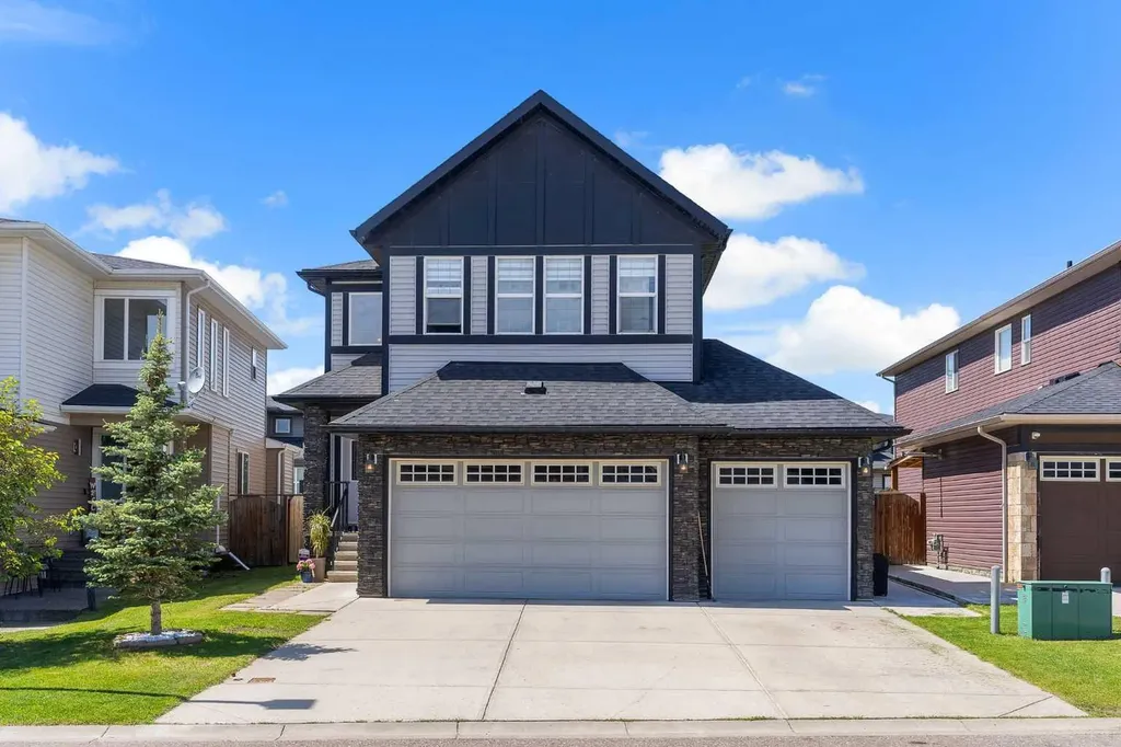 308 Kinniburgh Link Chestermere AB T1X 0P8