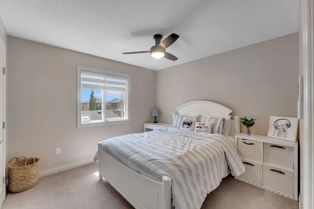 308 Kinniburgh Link Chestermere AB T1X 0P8