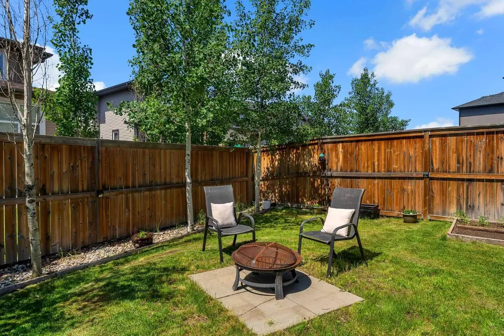 308 Kinniburgh Link Chestermere AB T1X 0P8
