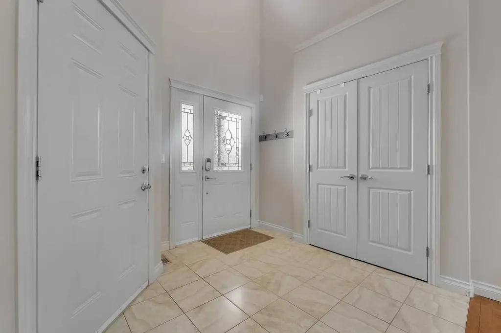 308 Kinniburgh Link Chestermere AB T1X 0P8