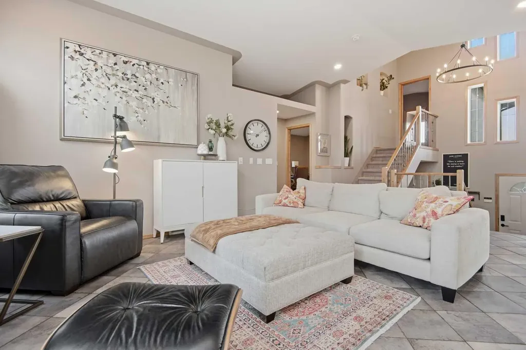 156 Aubrey Close Red Deer AB T4R 3B8