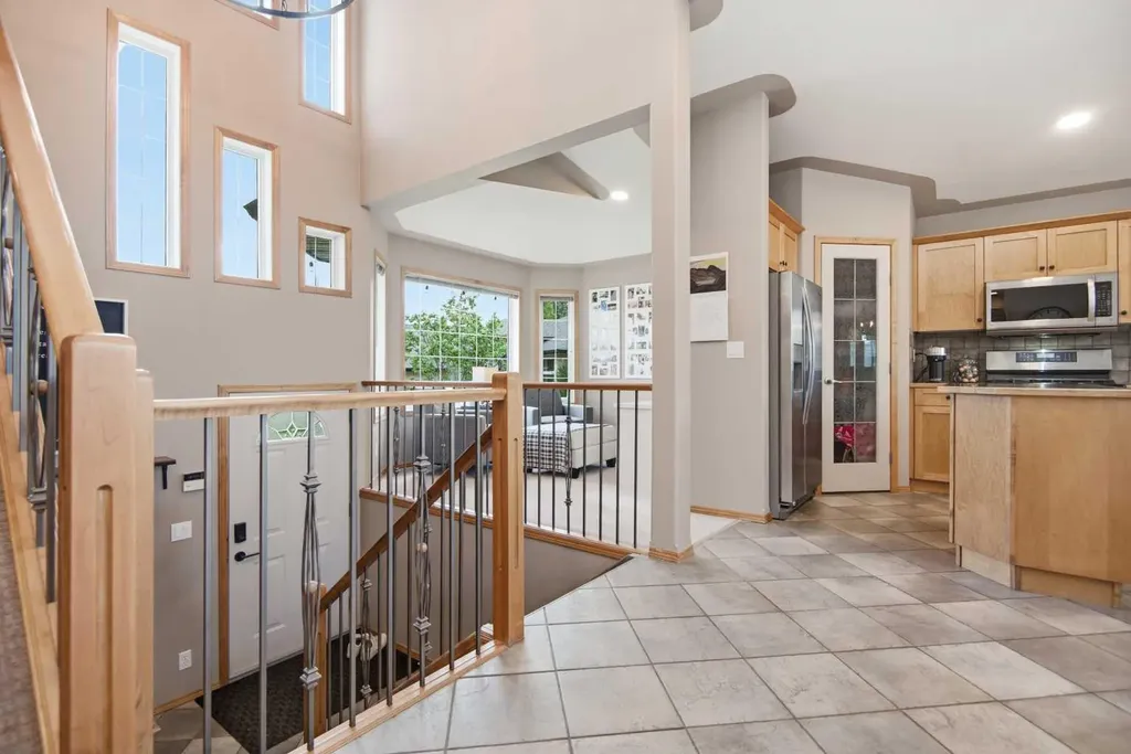 156 Aubrey Close Red Deer AB T4R 3B8