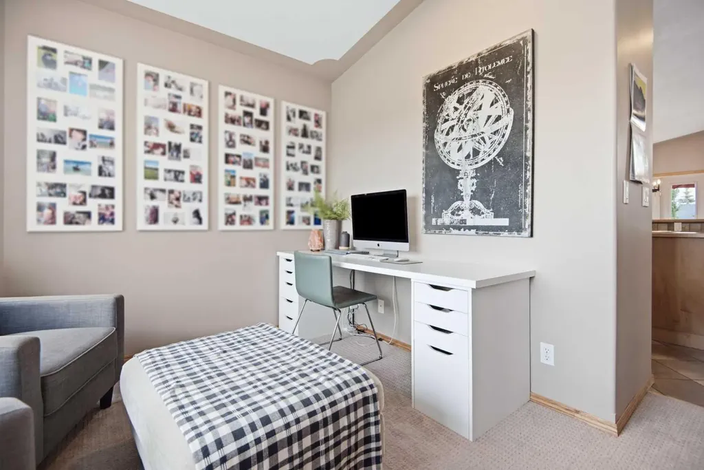 156 Aubrey Close Red Deer AB T4R 3B8