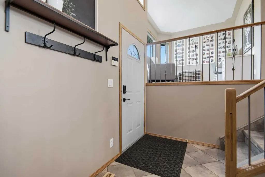 156 Aubrey Close Red Deer AB T4R 3B8