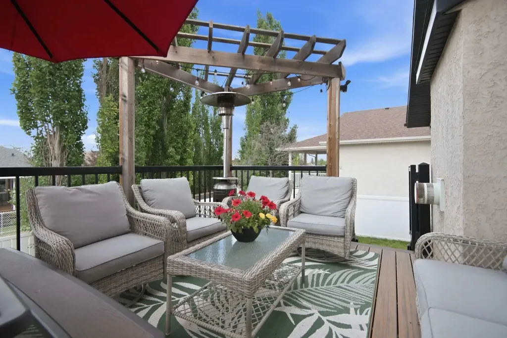 156 Aubrey Close Red Deer AB T4R 3B8