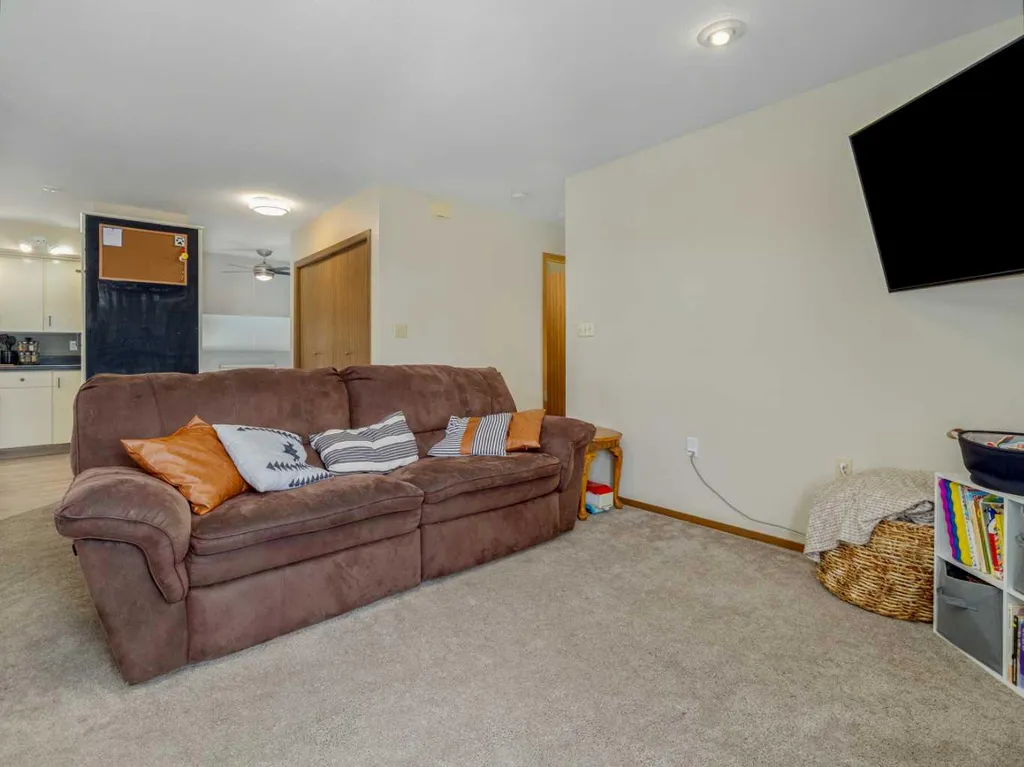 640 Tumbleweed Avenue Pincher Creek AB T0K 1W0