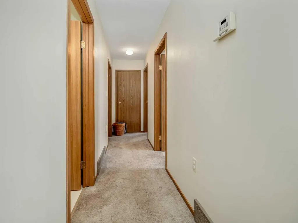 640 Tumbleweed Avenue Pincher Creek AB T0K 1W0