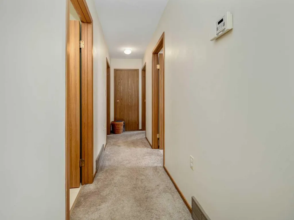 640 Tumbleweed Avenue Pincher Creek AB T0K 1W0