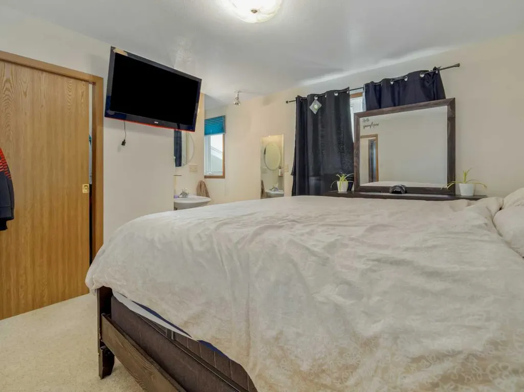 640 Tumbleweed Avenue Pincher Creek AB T0K 1W0