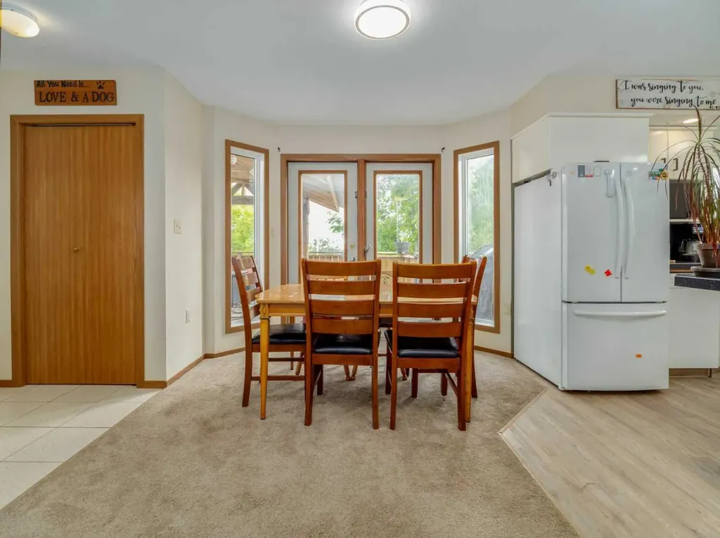 640 Tumbleweed Avenue Pincher Creek AB T0K 1W0