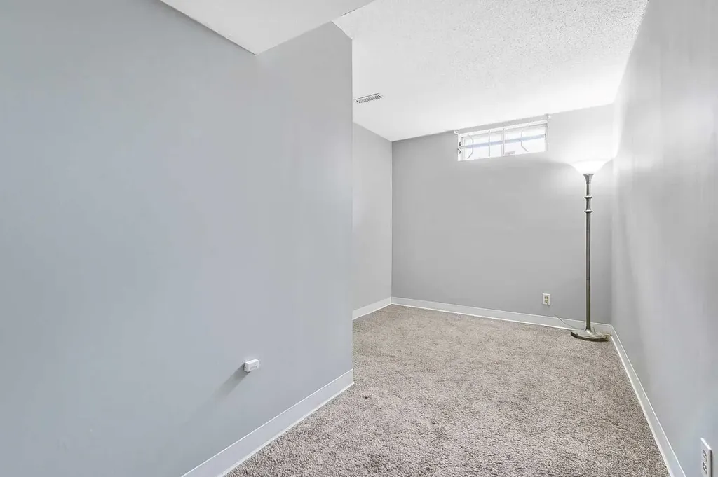 399 Maitland Crescent NE Calgary AB T2A 5T6