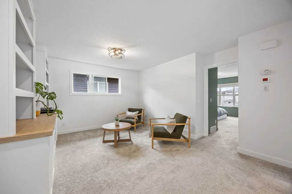 519 Clydesdale Way Cochrane AB T4C 3B6