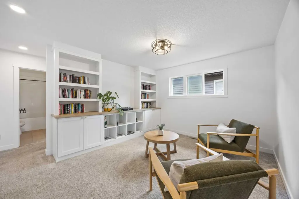 519 Clydesdale Way Cochrane AB T4C 3B6