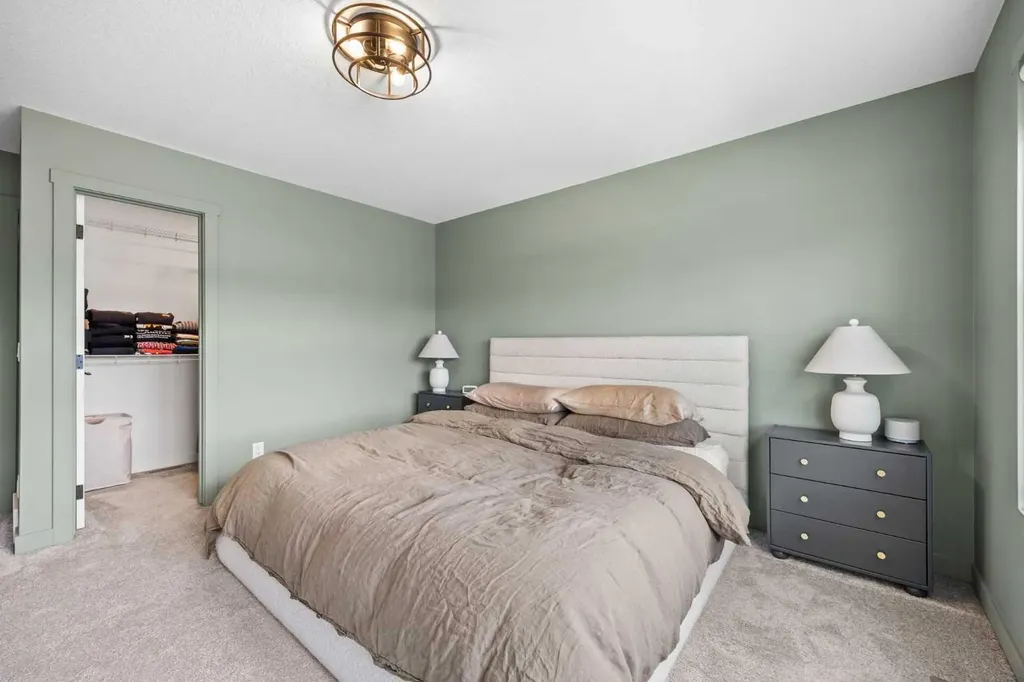 519 Clydesdale Way Cochrane AB T4C 3B6