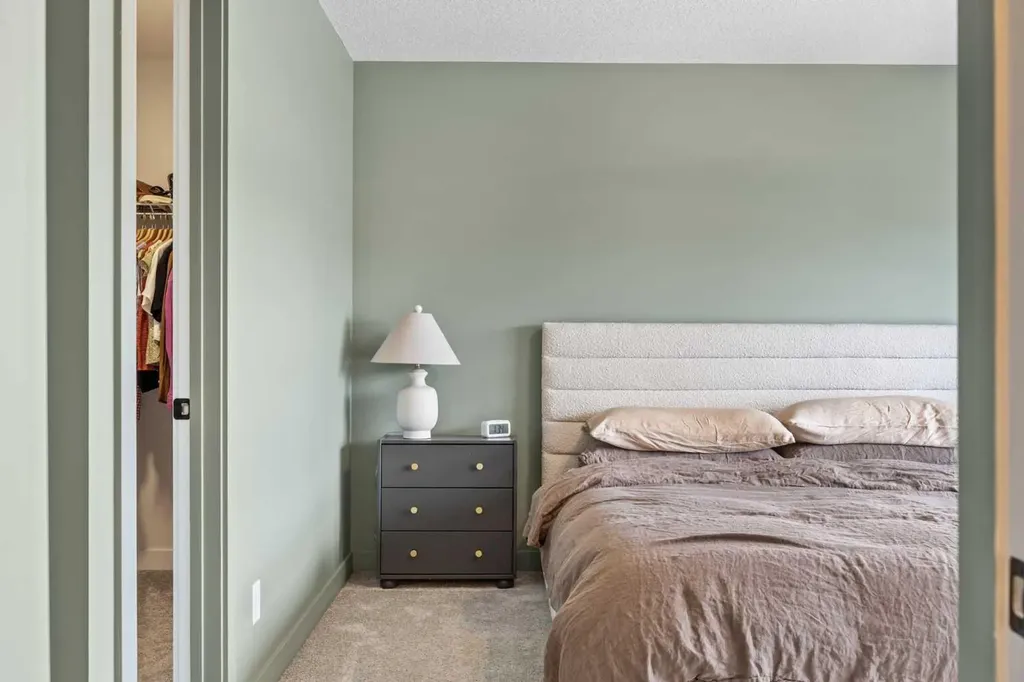 519 Clydesdale Way Cochrane AB T4C 3B6