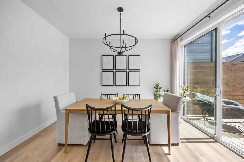 519 Clydesdale Way Cochrane AB T4C 3B6