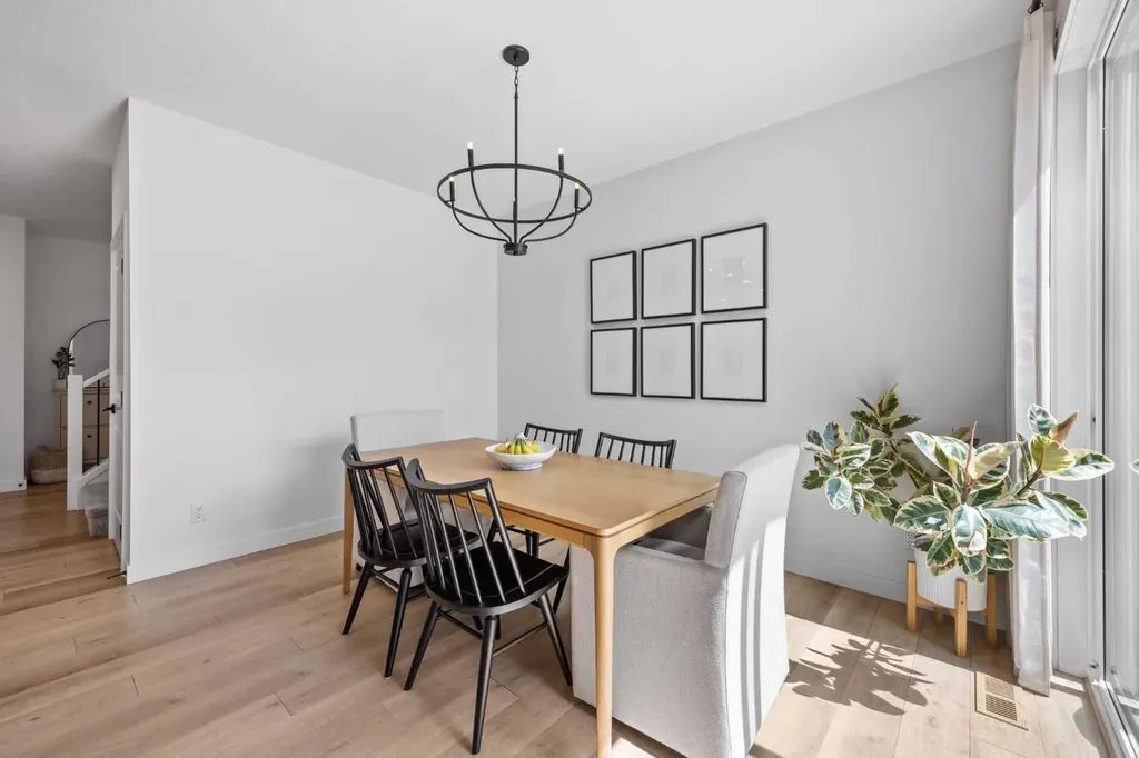 519 Clydesdale Way Cochrane AB T4C 3B6